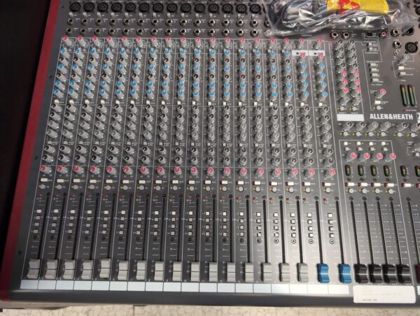 Allen & Heath ZED-428 24 channel analog mixer