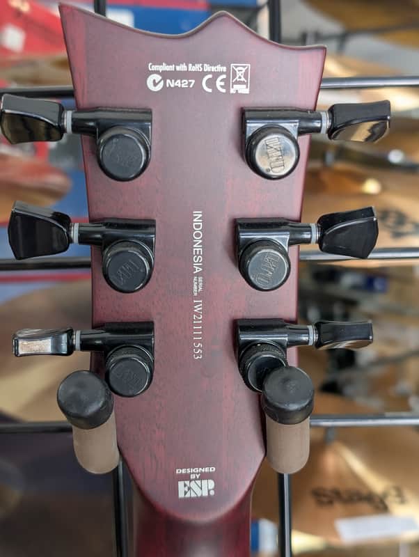 ESP LTD EC-1000T Deluxe - See Thru Black Cherry - Image 8