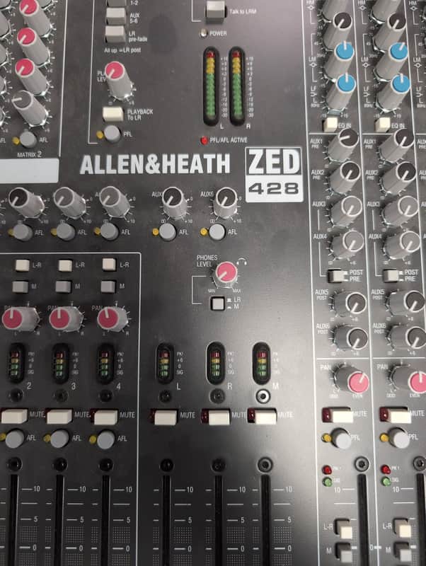 Allen&Heath  Zed 428