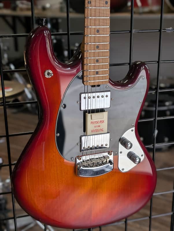 Ernie Ball Music Man StingRay RS HH Vintage Sunburst Maple – USA B-Stock/NOS