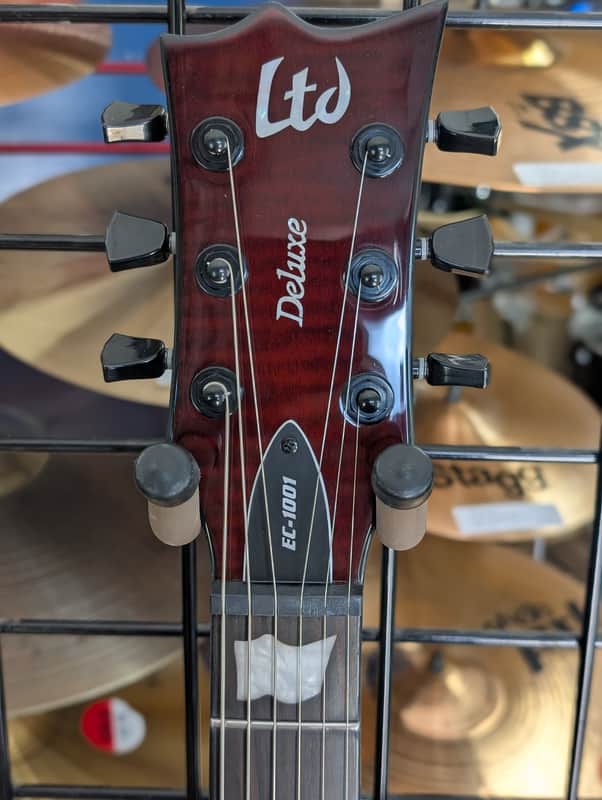 ESP LTD EC-1000T Deluxe - See Thru Black Cherry - Image 3