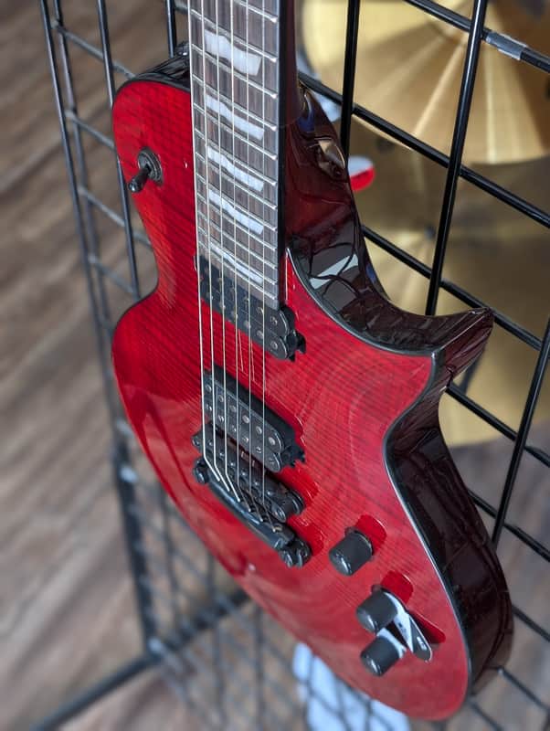 ESP LTD EC-1000T Deluxe - See Thru Black Cherry - Image 4