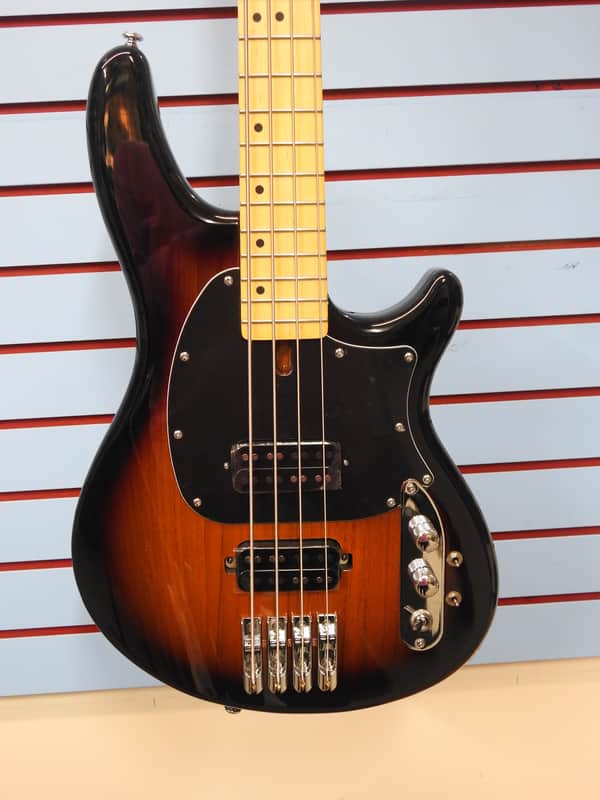 Schecter CV-4 Bass - 3 Tone Sunburst