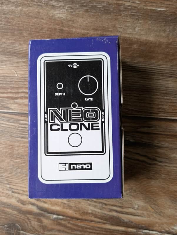 Electro-Harmonix Neo Clone Analog Chorus Guitar Effects Pedal NEW IN BOX