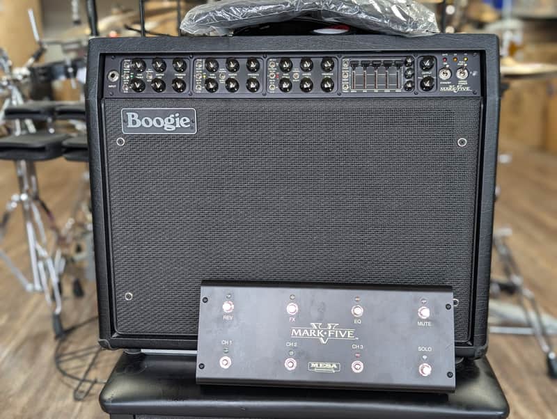 Mesa/Boogie Mark V 90W 1x12 Tube Combo Amp Mint New Old Stock with Footswitch & Cover