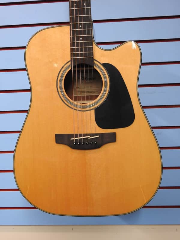 Takamine GD30CE A/E Solid Top